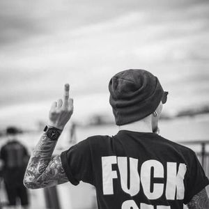 Meet your Posher, Charly